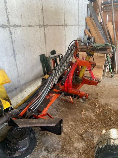 [3244-6657624-6.jpg]