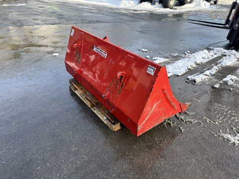 [3244-6663837-0.jpg]