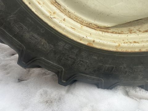 [3244-6681906-10.jpg]