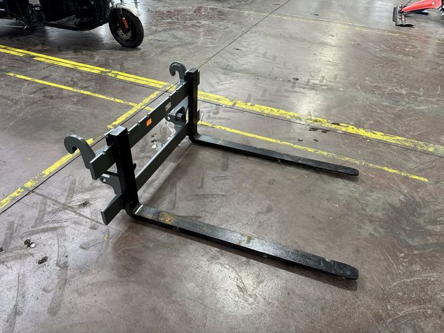 [3244-6692893-0_1.jpg]