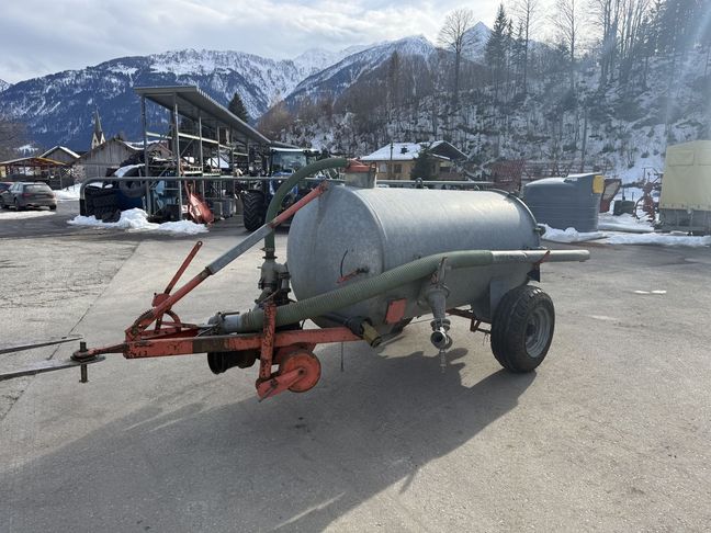 [3244-6709601-0_1.jpg]