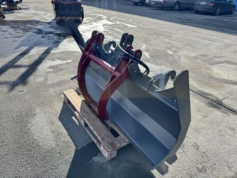 [3244-6712781-3.jpg]