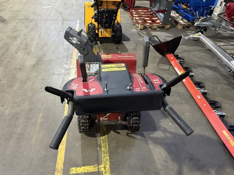 [3244-6725445-6.jpg]