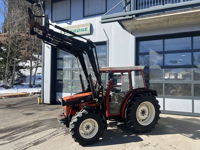 [3244-6753922-0_1.jpg]