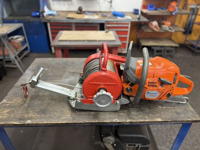 [3244-6757428-0_1.jpg]