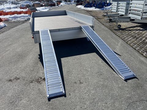 [3244-6757717-2.jpg]