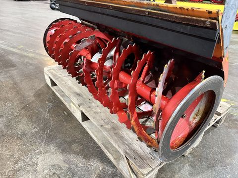 [3244-6857989-12.jpg]