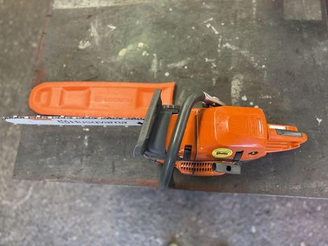 [3244-6903531-2.jpg]