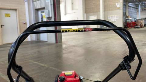 [3244-6903580-5.jpg]