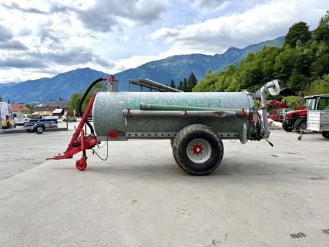 [3244-7128992-3.jpg]