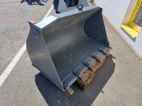 [3258-3211169-4.jpg]