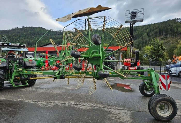 [3258-6933677-0_1.jpg]