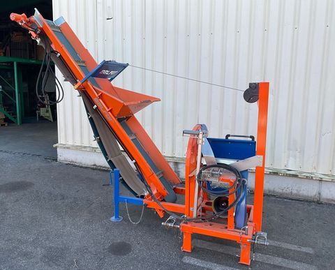 [3260-4883263-0.jpg]