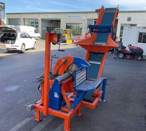 [3260-4883263-3.jpg]