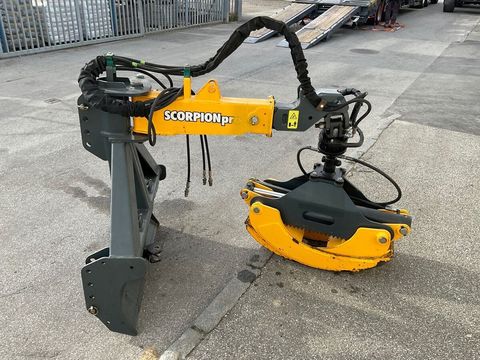 [3260-5392550-7.jpg]