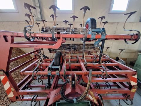 [3260-5970141-20.jpg]