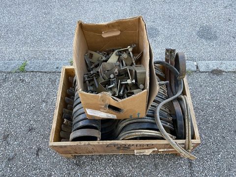 [3260-5970141-9.jpg]