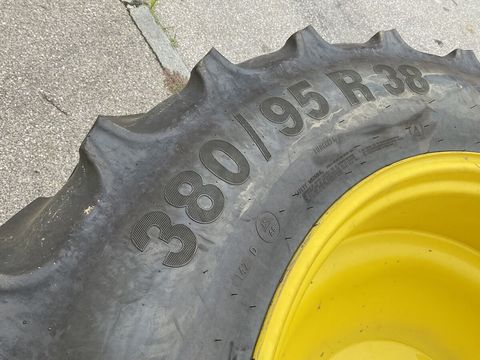 [3260-6187380-5.jpg]