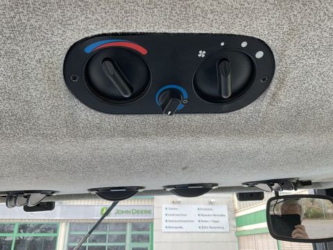 [3260-6381468-12.jpg]