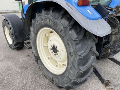 [3260-6381468-15.jpg]