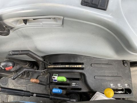 [3260-6381468-19.jpg]