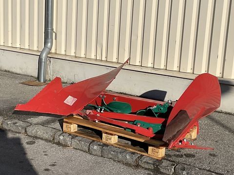 [3260-6495766-0.jpg]