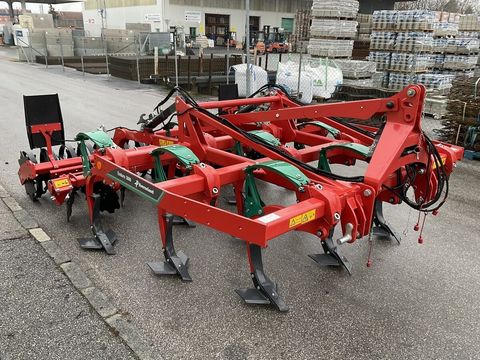 [3260-6499584-1.jpg]