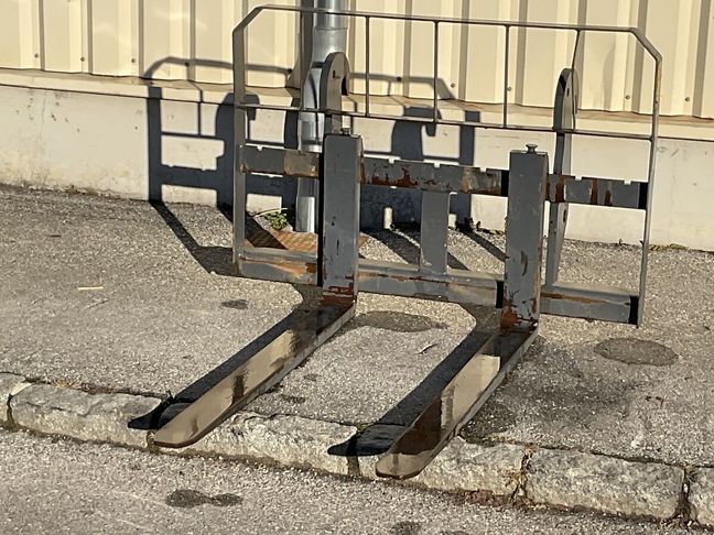 [3260-6503494-0_1.jpg]