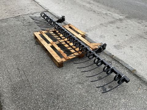 [3260-6503500-0.jpg]