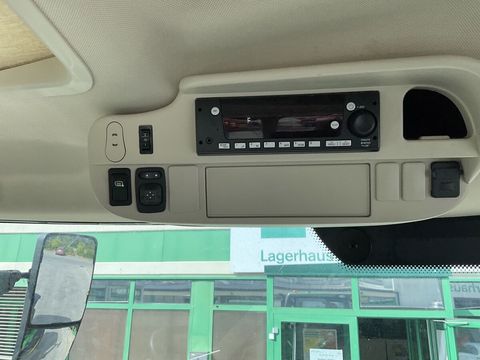 [3260-6652208-13.jpg]