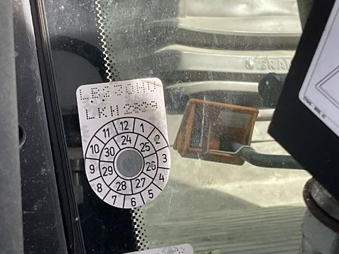 [3260-6652208-21.jpg]