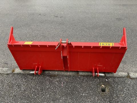 [3260-6660384-6.jpg]