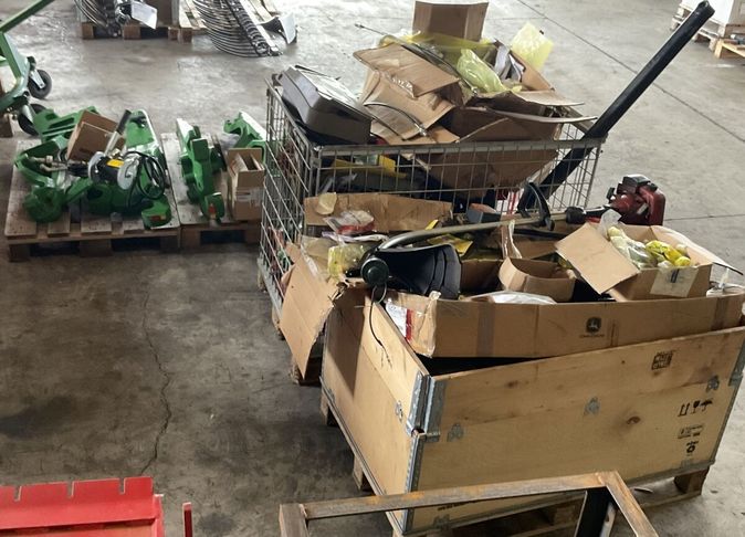 [3260-6706329-0_1.jpg]