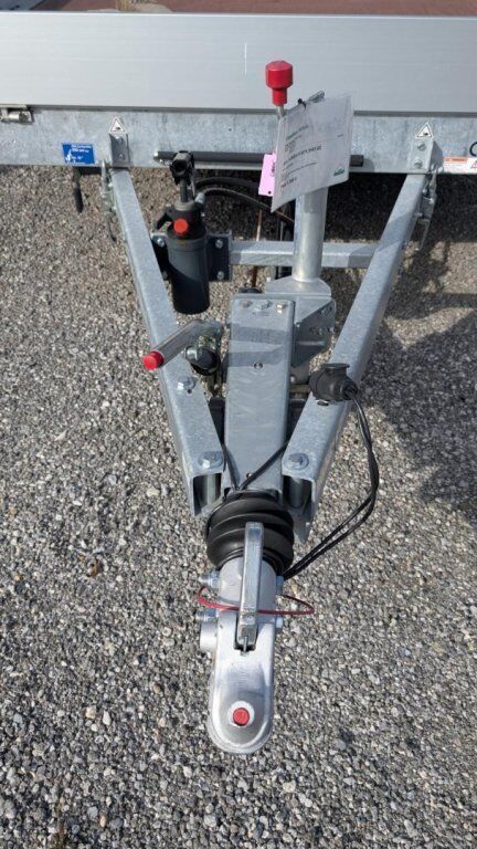 [3290-6328873-3.jpg]