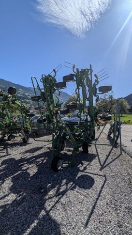 [3290-6458472-0_1.jpg]