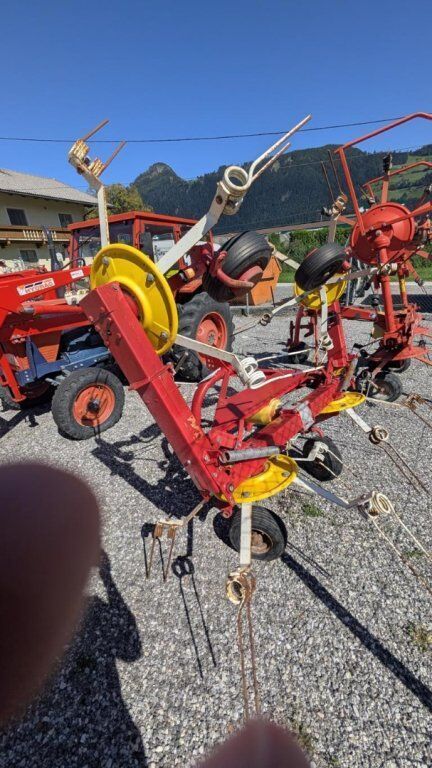 [3290-6458478-3.jpg]