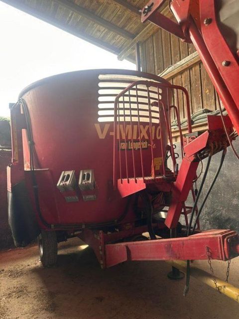 [3290-6484700-0.jpg]