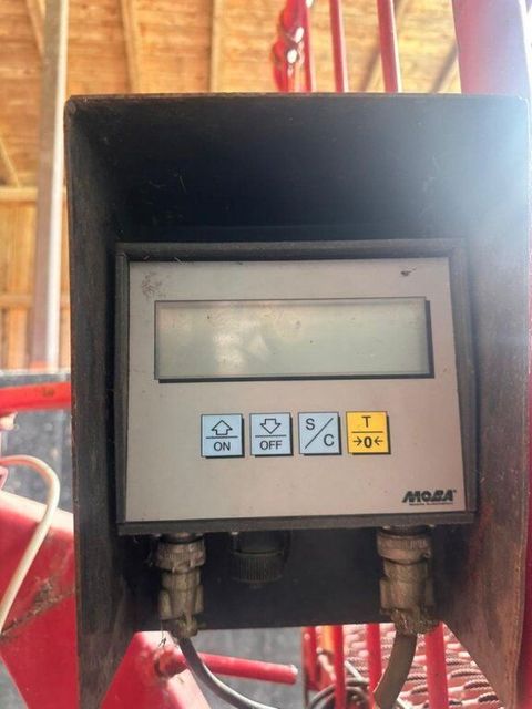 [3290-6484700-4.jpg]