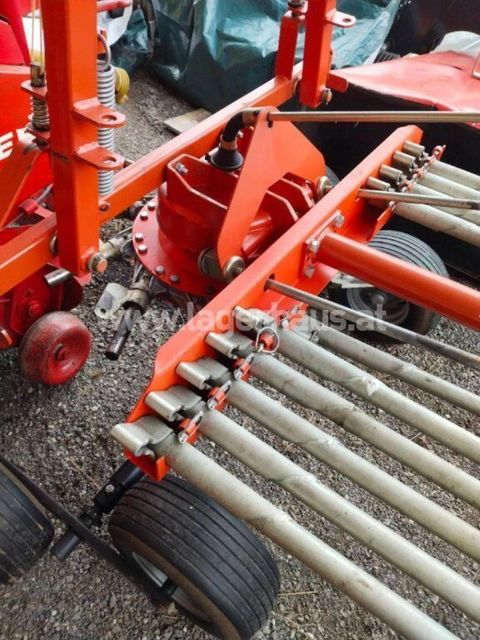 [3290-6496005-2.jpg]