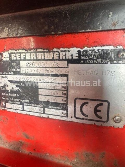 [3290-6496068-4.jpg]