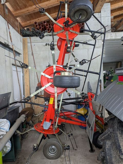 [3290-6521736-0.jpg]