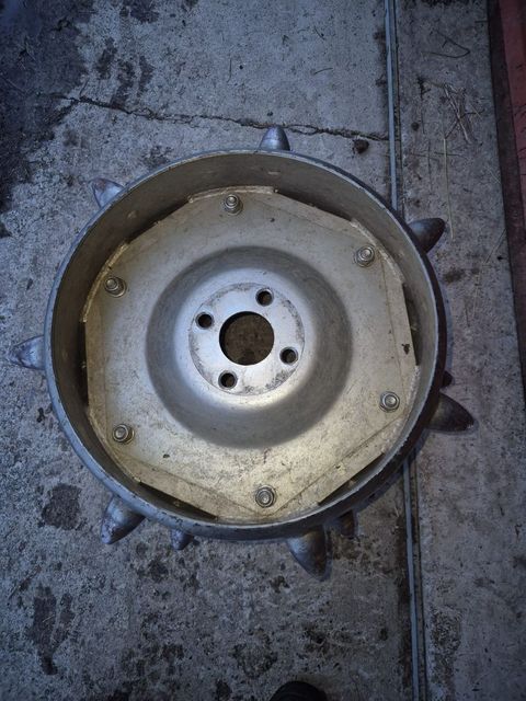 [3290-6765722-0.jpg]