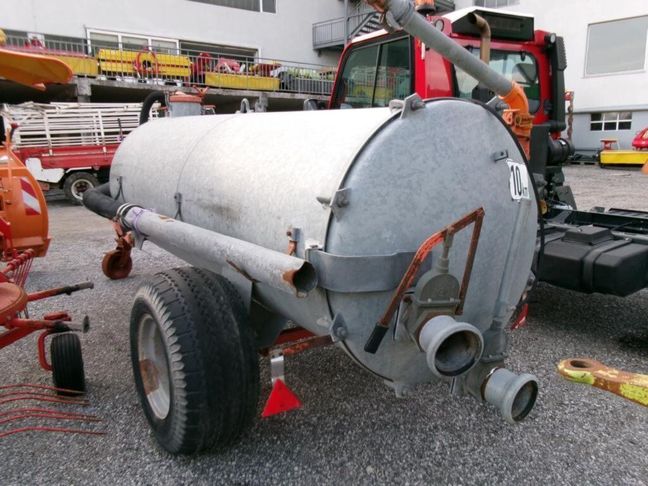 [3290-6799669-0_1.jpg]