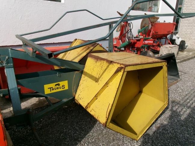 [3290-6875182-0_1.jpg]