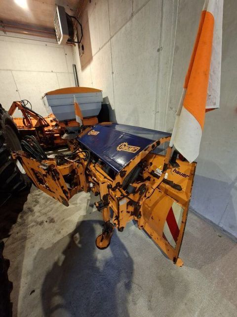 [3290-6887997-2.jpg]