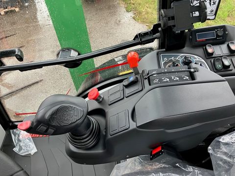 [3293-4883293-13.jpg]