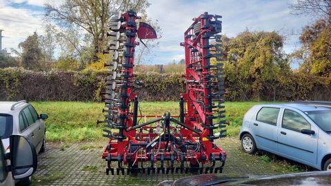 [3293-6391278-3.jpg]