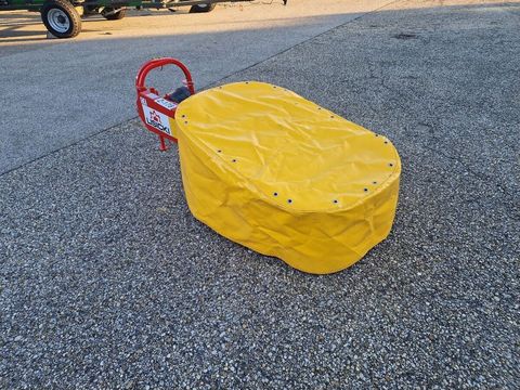 [3293-6433395-2.jpg]