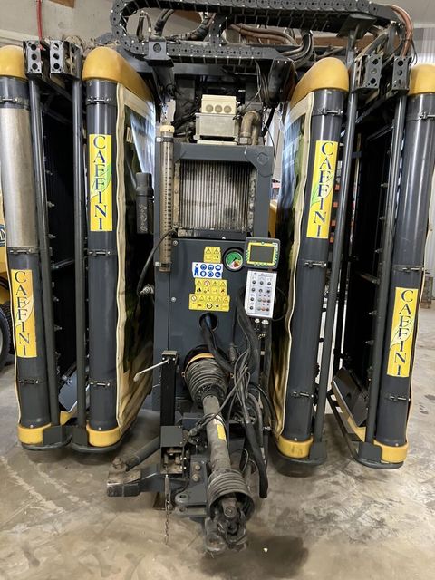 [3293-6436578-4.jpg]