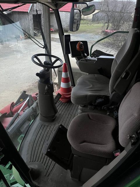 [3293-6503518-1.jpg]